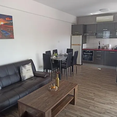 Apartment Luxuru Sea View Pyla